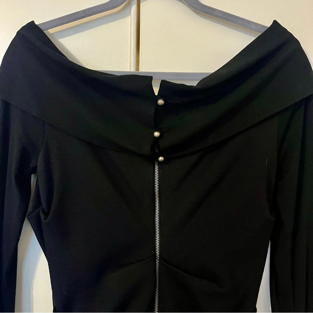 Nicole Miller Artelier Cali Ponte Dress Black Ruched Off-Shoulder Bodycon Med - Picture 10 of 14
